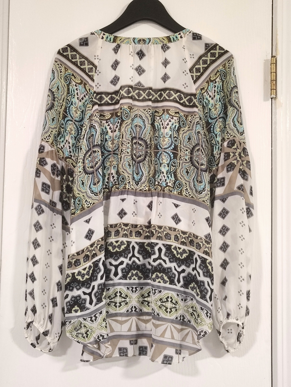 Hale Bob Silk Embellished V-Neck Top Women's Medium Bohemian Embellished - Picture 5 of 8